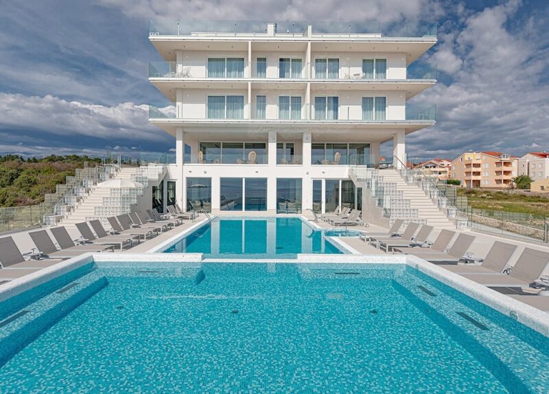 smjestaj-hotel-in-excelsis-naslovna